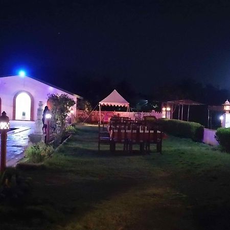 Swaraj Resorts Bharatpur Ngoại thất bức ảnh