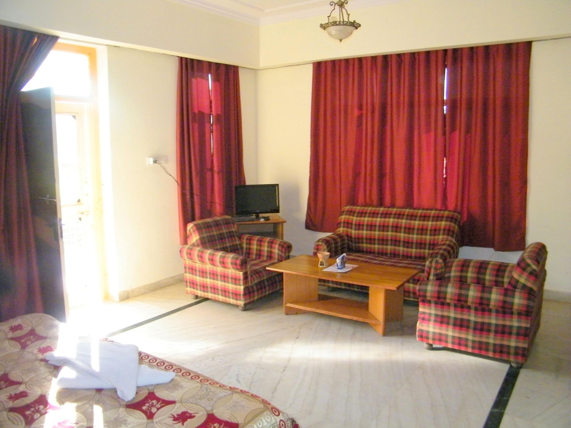 Swaraj Resorts Bharatpur Ngoại thất bức ảnh