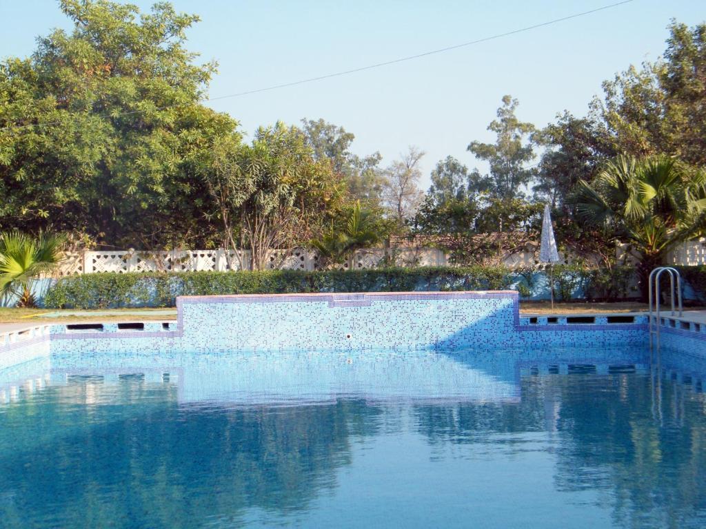 Swaraj Resorts Bharatpur Ngoại thất bức ảnh