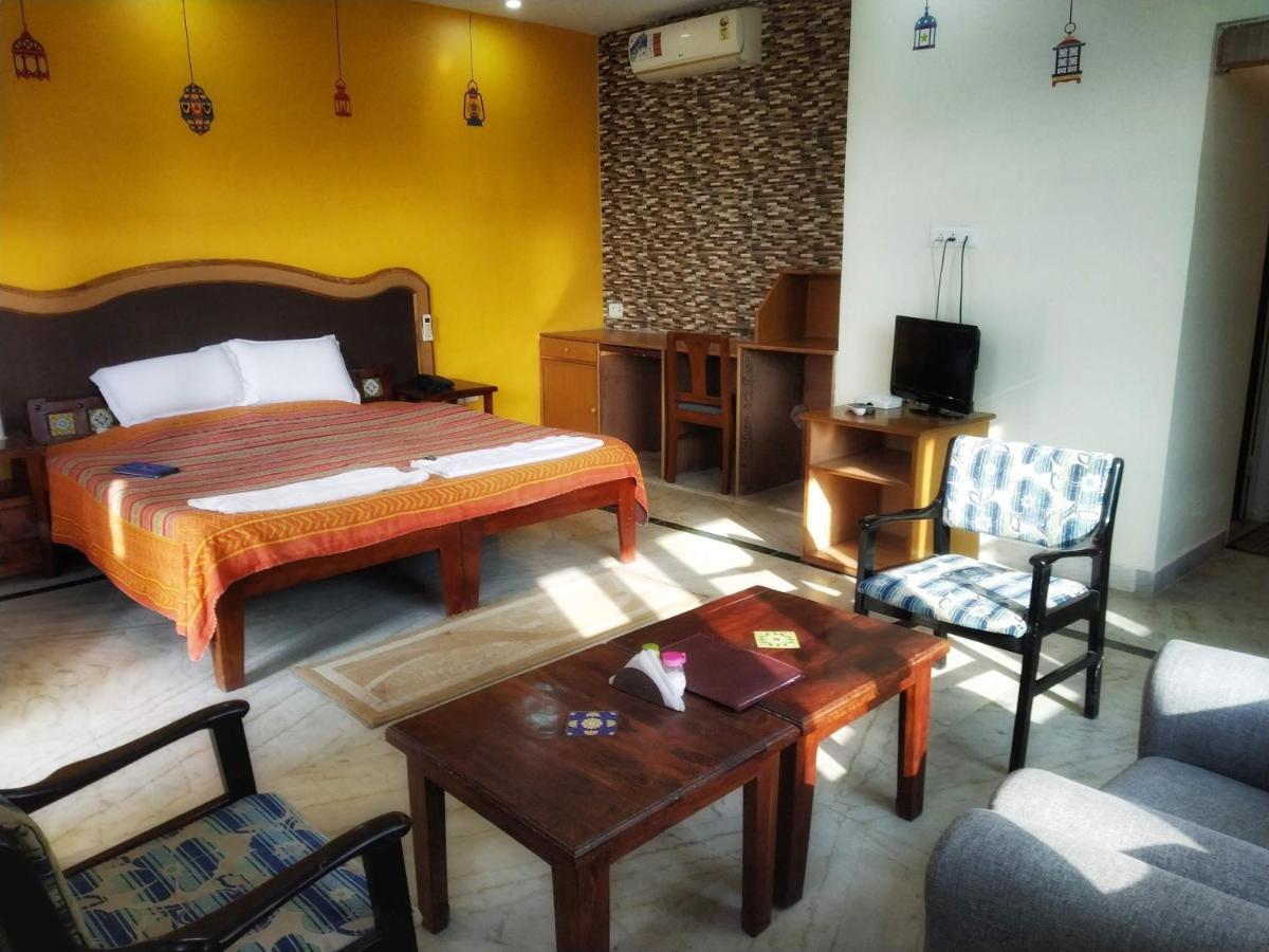 Swaraj Resorts Bharatpur Ngoại thất bức ảnh