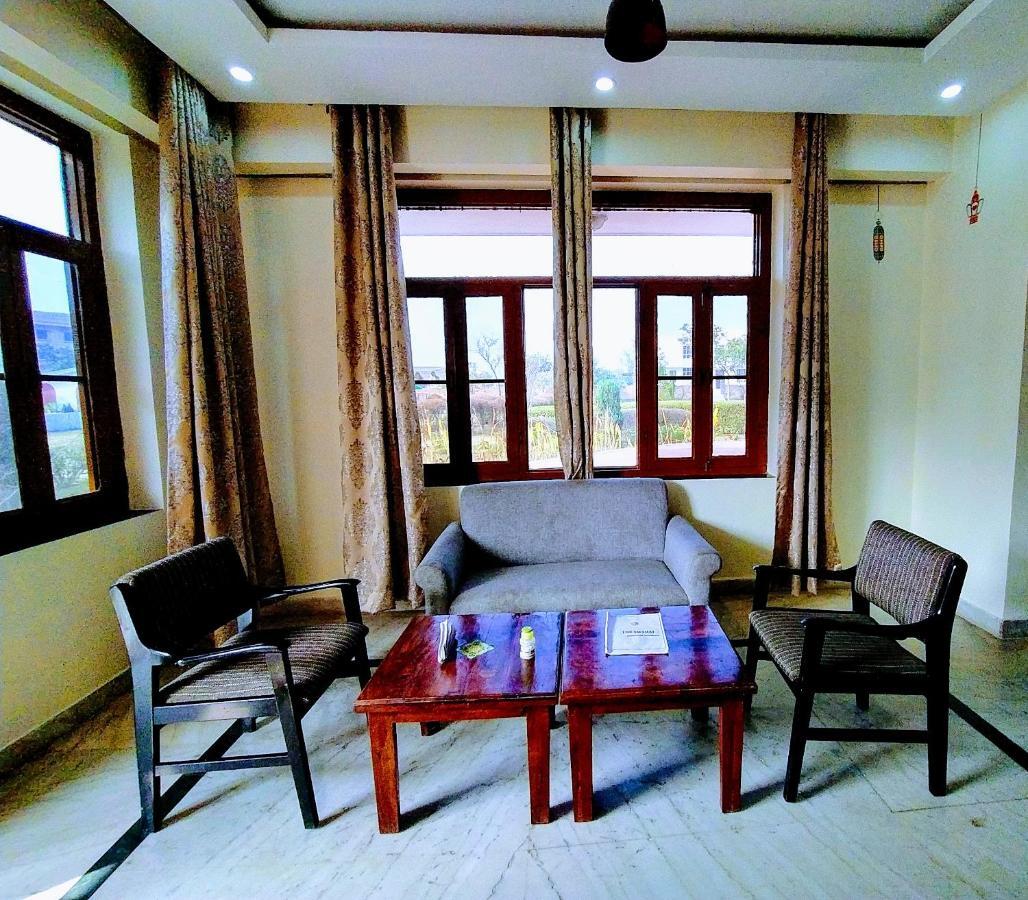 Swaraj Resorts Bharatpur Ngoại thất bức ảnh