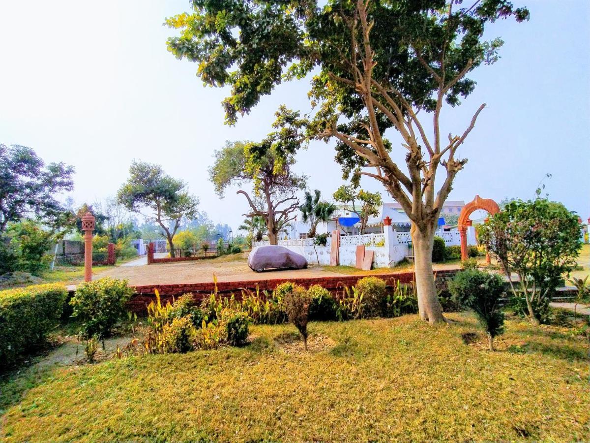 Swaraj Resorts Bharatpur Ngoại thất bức ảnh