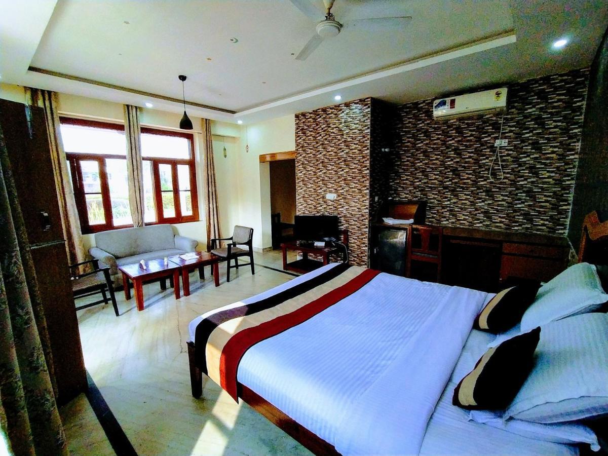Swaraj Resorts Bharatpur Ngoại thất bức ảnh