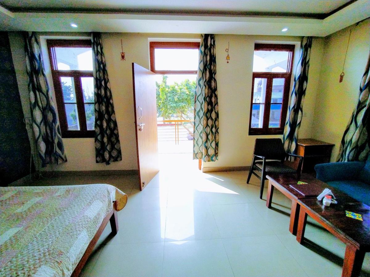 Swaraj Resorts Bharatpur Ngoại thất bức ảnh